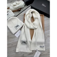 Christian Dior Caps Scarfs